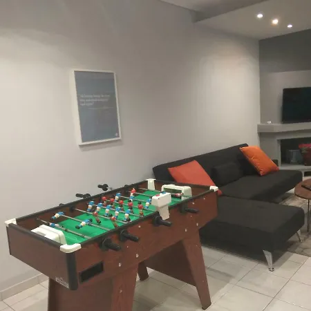 Athenian Luxury Apartment, Near Metro Station Chalandri, Nu 2 Athens