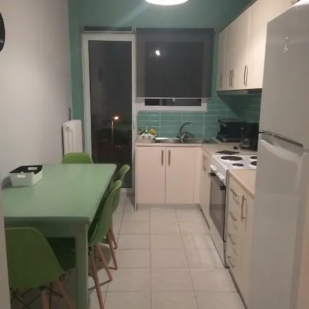Athenian Luxury Apartment, Near Metro Station Chalandri, Nu 2 Αθήνα